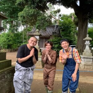 Sara Takatsuki Instagram - 本日19時～放送される
日本テレビ「THE突破ファイル」に出演致します。撮影でご一緒させて頂いた、もう中学生さんと、まなぶさん。身体を動かした撮影でした！是非ご覧下さい。お楽しみに😌
#the突破ファイル 
#もう中学生　さん
#かみなり
#まなぶ　さん