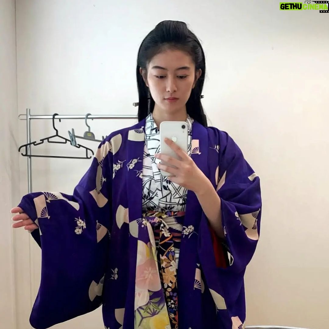 Sara Takatsuki Instagram - テレビ朝日系列「#必殺仕事人2022」のDVDが明日18日(水)から発売されます。美代役を演じさせて頂いております。辰巳芸者という役どころに挑戦させて頂き、私にとっても思い入れの深い作品です。是非手に取ってくださると嬉しいです😊宜しくお願い致します。 #必殺仕事人