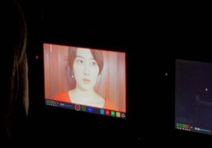 Sara Takatsuki Instagram - 本日深夜0:30〜「#真夜中にハロー」第３話の放送です。

嫉妬で自分を見失ってしまったり、後輩の勢いに焦りを感じたり、自信を無くしてしまうような出来事。生きていてあるなあと思うんです。そんな女性が描かれていて、とても共感ができたからこそ私自身も、色々な想いを込めて作品と向き合うことができました。

私が演じさせて頂いたあやめちゃんに共感できる嫉妬心や、自己肯定感を、この作品で晴らして頂いて、少しでも明日を楽しく生きる力になってくれたら嬉しいです。

そして何よりもハロプロさんに力を頂いた作品です。
とってもとっても可愛いので！！🥺

では、今夜は
真夜中にハローで
お願い致します。