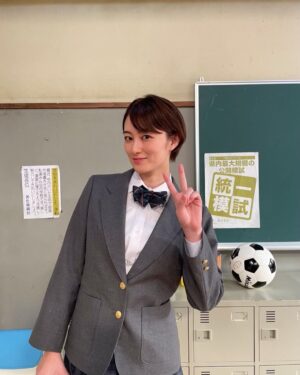 Sara Takatsuki Instagram - 今夜20時〜放送の「新しいカギ」に出演致します。大好きな真夏井先生とのコントです👨‍🏫
「才能ナシ！」の言葉が
ずっと頭から離れません。笑
お楽しみに！是非ご覧下さい。
#新しいカギ