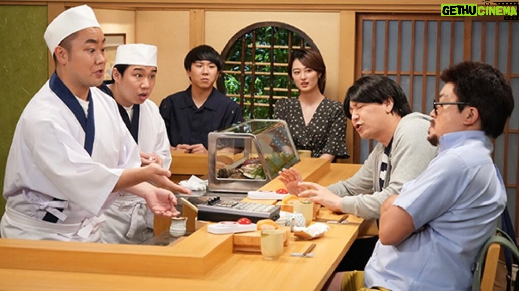 Sara Takatsuki Instagram - 今夜20時〜放送の フジテレビ系「新しいカギ」 に出演致します💁‍♂️ 美味しそうな お寿司そっちのけで クイズ作家の、ヤノさんヒダカさんに夢中でした。 是非ご覧下さい🥸 #新しいカギ🔑