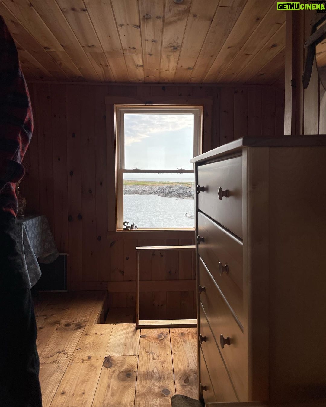 Sarah Catherine Hook Instagram - 🪟👀 Rockland, Maine