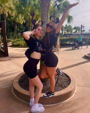 Sarah Georgiana Instagram - aka chip and dale