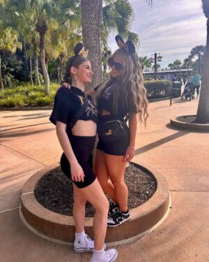 Sarah Georgiana Instagram - aka chip and dale