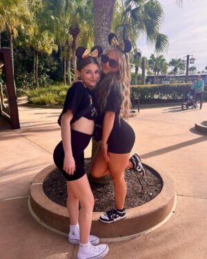 Sarah Georgiana Instagram - aka chip and dale