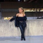 Sarah Georgiana Instagram - talk to me nice