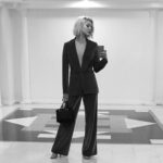 Sarah Grey Instagram - 💄👠💼