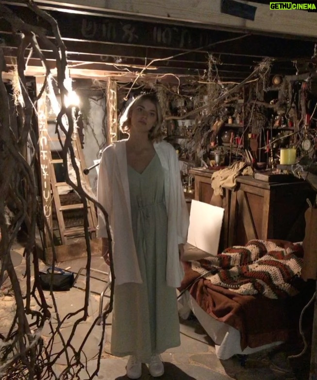 Sarah Grey - 34.4K Likes - OUT TODAY!!! (On demand and in theatres) @theaccursedmovie @kevinlewisofficial
I am so so blessed to have been a part of this one. Very grateful for everyone that was involved, I had such a blast with you. And I guess spoiler alert.. Elly gets a little bloody. 👀
First photo cred to @concrete.ronin
