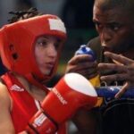 Sarah Ourahmoune Instagram - Je suis retombée sur des très vieilles photos de boxe… le temps passe trop vite. C’était il y 13 ans… 15 ans pour certaines ! La dernière est vraiment 😅 le gang des 3 ! C’était à @boxing_beats Auber… mon club de ❤️ celui de mes petits pas sur un ring avec l’irremplaçable @sbennajem 🙌🏼😍