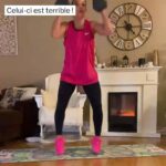 Sarah Ourahmoune Instagram - Hello !! Je vous partage cette séance que j’aime beaucoup ! Elle me tue 💦 à chaque fois mais elle est tellement efficace que j’y retourne ! Et puis comme plusieurs me l’ont demandé, je réfléchis à reprendre les séances en live. A plusieurs, c’est plus sympa et motivant 😉 Je pensais au vendredi à 20h00 ( pas le week-end désolée je m’entraîne en salle et je cours ) ⏰ c’est un horaire qui pourrait vous intéresser/ convenir ? Bon week-end 🦚 #hometraining #sportmaison Boxer Inside Club
