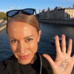 Sarah Wilson Instagram - I’m voting YES because Indigenous leaders around the country have asked us to join them in this progressive, truthful, caring, good, fair and very very Australian move. We are not being asked to vote on details. This is NOT what referendums are about. We are ONLY being asked to vote on the PRINCIPLE - do we think First Nations people should be recognised in our most important national document by being able to give some advice (ONLY) on the issues affecting them? YES YES YES!! #yes23 #voteyes