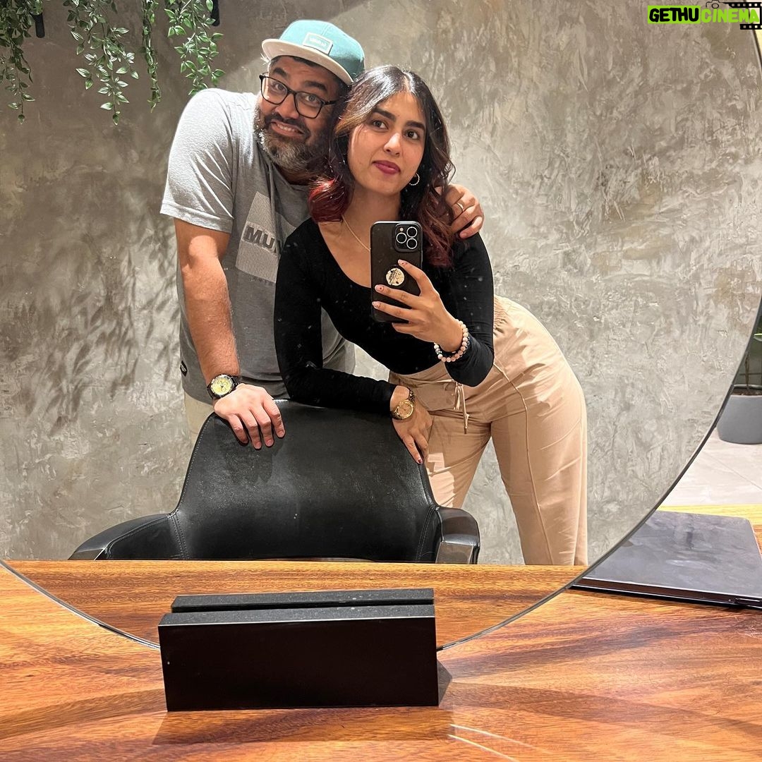 Saras Menon Instagram - Burnished 🍂#finallap You Do You Hair studio