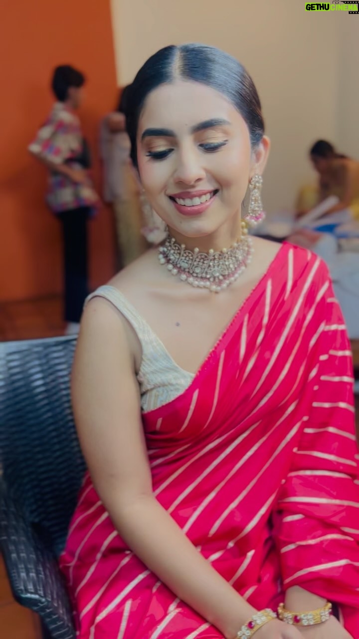Saras Menon Instagram - On the set of Bhima Jewels shoot . Artist @sarasmenon Hmua @sujani_suresh.mua Jewels @bhima_jewels . #bhima #shoot #adshoot #actress #photoshoot #bts #tvc United Kochi...