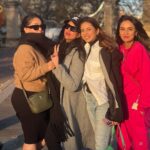 Sargun Mehta Instagram - Winter wonderland wali happy memories @jasminbhasin2806 @ravidubey2312 @jagdeepsidhu3 @theartofmakeupltd @mandybeautyx