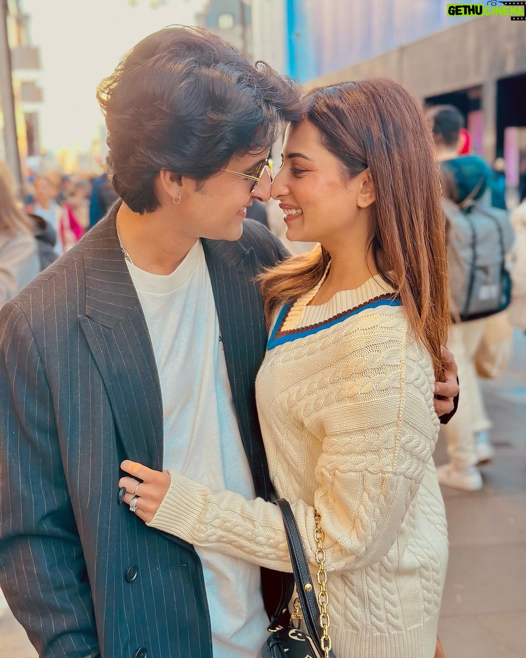 Sargun Mehta Instagram - pyari ❤️ London, United Kingdom