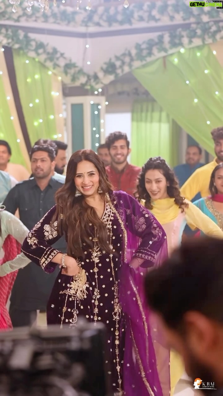 Sargun Mehta Instagram - JATT NUU CHUDAIL TAKRI 👻👻 15th march in theatres near you