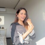 Sargun Mehta Instagram – All I wanna do is Bhangra on this song 💃💃