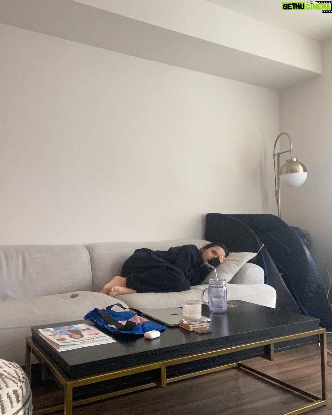 Sasha Clements Instagram - Gratitude post✨Sometimes it really is 2 steps forward 10 steps back. March was that month for me. I was doing so much better but last month I relapsed. My body rapidly flared up with inflammation the same way it did 2 years ago. I’m not going to say there weren’t (daily) tears but I will say that I am grateful for this flare up. Without it, I wouldn’t be able to see how far I’ve come mentally and spiritually✨ I had tools and a map to follow and was able to lean on my practices. And of course, as the universe would have it, I booked an action packed role right in the middle of it all to remind me that I can overcome anything👊🏼With major rest, a change in treatment, visualization, and daily gentle movement, I’ve gotten it under control again🙏🏼 I need to express my boundless gratitude to my loved ones and husband. Our spouses often become our caregivers and don’t get the credit they deserve. Corbin did not let me lift a finger. On top of working insanely long days, he did everything for me. From meal prepping, cooking, cleaning, bills, taking care of the dog, helping me get dressed and even washing my hair. It’s hard not to feel like the world’s biggest burden but I know holding on to that feeling only slows down the healing. My mother in law, sisters, friends and health coaches all gave up their time to come over and help with laundry or cooking. Chronic illness is not fun but it’s also been the greatest gift of soul training. And an important reminder that your achievements, no matter how “small” should be celebrated. 🙏🏼💛