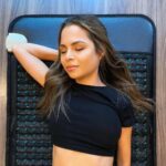 Sasha Clements Instagram - If you don't make time for your wellness you'll be forced to make time for your illness. Read that again✨⁠⁠ ⁠⁠ I just recently incorporated this [gifted] @higherdose PEMF infrared grounding mat in my wellness routine and it is everythingggg🤩 I use it to ease my chronic pain and promote my body's own recovery process. But it also helps to improve sleep, soothe the nervous system and just relax! I honestly haven't been this pumped to use a product in a while and use it multiple times a day!⁠⁠ ⁠⁠ Right now we're living in an apartment while we renovate our home. I'm not able to just walk outside barefoot and lay in the grass so this is a perfect substitute.⁠⁠ ⁠⁠ PEMF grounds you in earth’s magnetic field for a full-body reset, while Infrared’s deeply penetrating heat doubles the dose. PEMF waves are delivered in small bursts at a low-frequency, mimicking the same kind of electromagnetic waves you’d find in nature. ⁠⁠ ⁠⁠ Healing isn't linear. It's always moving in every direction. I have bad days and then days where I find a new normal. What's helped is finding ways that bring me back to center. Stretching, a mid day meditation, a wind down routine🧘🏻‍♀️⁠⁠ ⁠⁠ Have you tried a grounding mat?? What's the newest thing you've added to your wellness routine??⁠⁠ I'm always looking for new ways to heal!