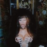 Saweetie Instagram - phone finna die