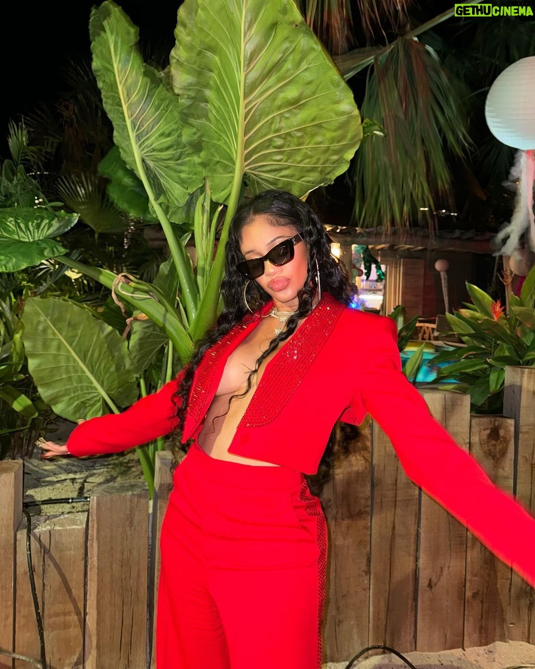 Saweetie Instagram - i ain’t keepin it cute this year 🫶🏽