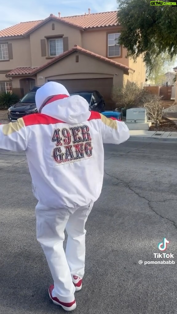 Saweetie Instagram - #bangbangninergang IKDR 😂❤️💛