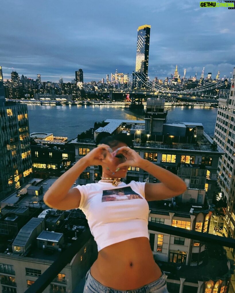 Saweetie Instagram - wachu wanna say? say summmm 🎶✨ NYC