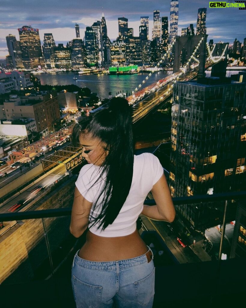 Saweetie Instagram - wachu wanna say? say summmm 🎶✨ NYC