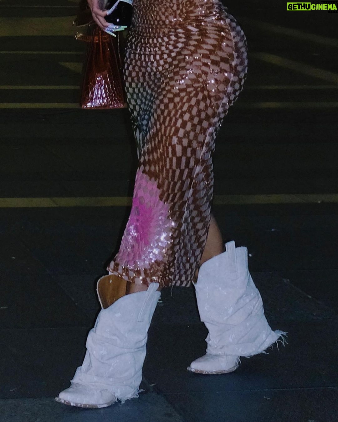 Saweetie Instagram - some things you gotta see in real life πΌπ½ Milan, Italy