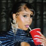 Saweetie Instagram - i love this lil swoop on my face 🦦