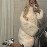 Saweetie Instagram - chanel me… off the top shelf please!