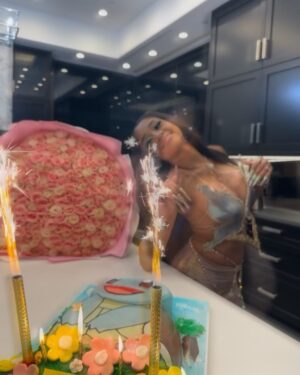 Saweetie Instagram - iwishabtchwould.com 🙏🏽