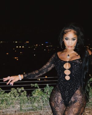 Saweetie Instagram - cancer season otw… 🖤♋️🖤