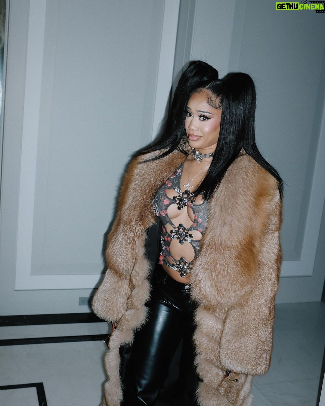 Saweetie Instagram - i may not know everything but btchhhhh