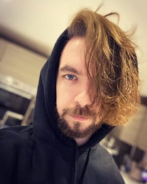 Seán McLoughlin Instagram - Starting a band. You want in?