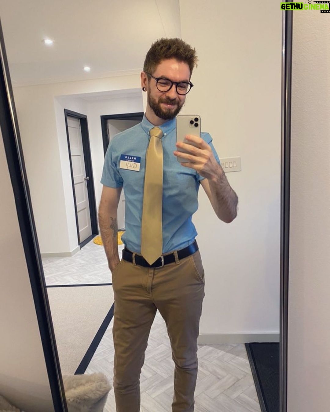 Seán McLoughlin - 899.3K Likes - Have you seen Free Guy yet? 👔