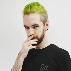 Seán McLoughlin Instagram - 👁👅👁☘️