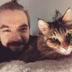 Seán McLoughlin Instagram - Checkin in on your timelines. Whatcha postin?