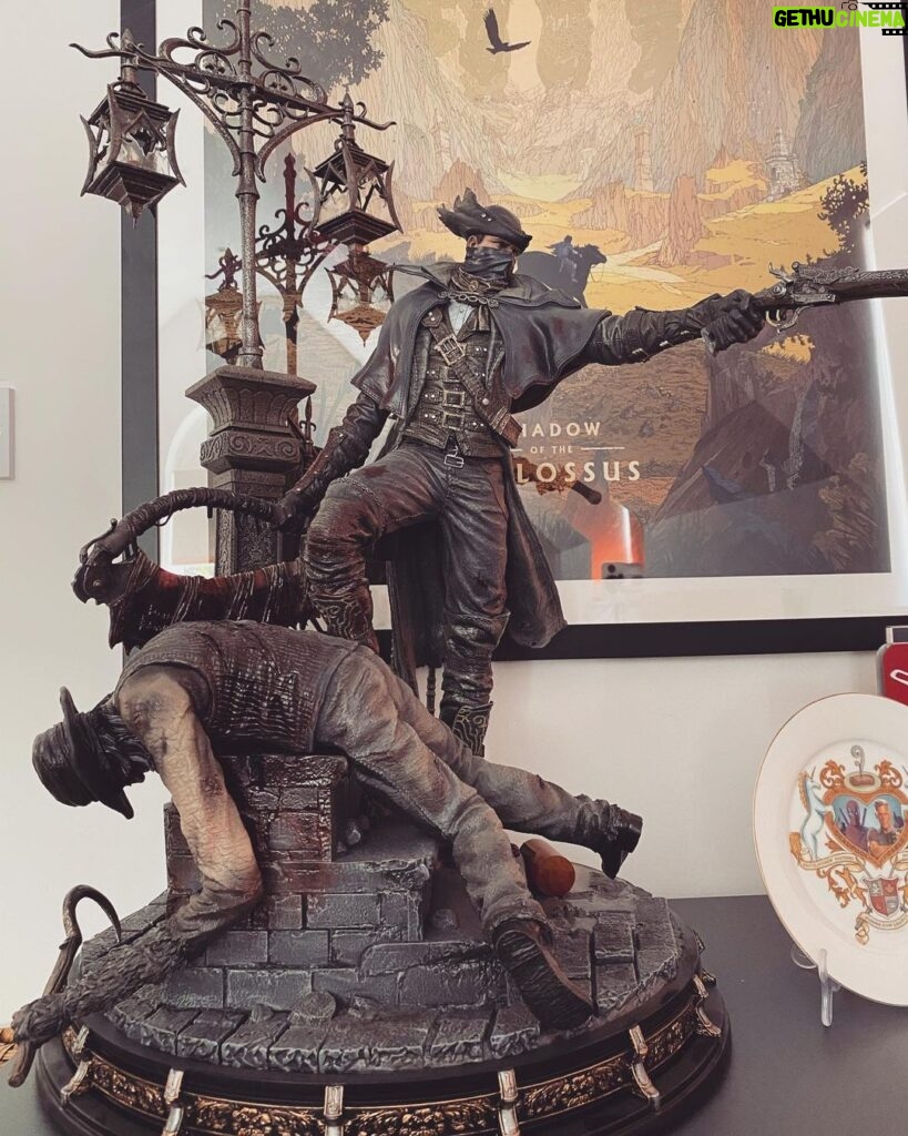 Seán McLoughlin Instagram - Got some really cool Bloodborne statues recently!