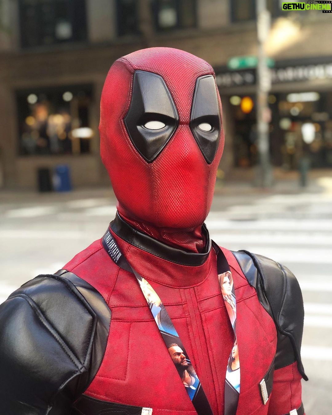 Seán McLoughlin - 445.1K Likes - PAX cosplay complete! #deadpool