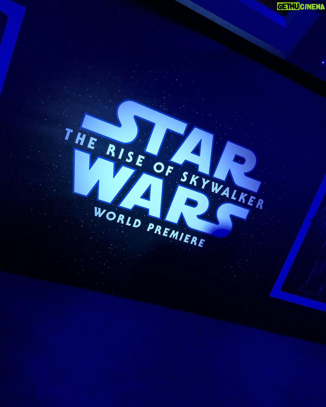 Seán McLoughlin Instagram - Star Wars World Premiere! Thank you to Disney for flying us out for it! I really appreciate it. What a cool thing to be part of! I saw a lot of really cool celebs there that I look up to. I may have been fanboying a bit!