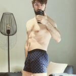 Seán McLoughlin Instagram -