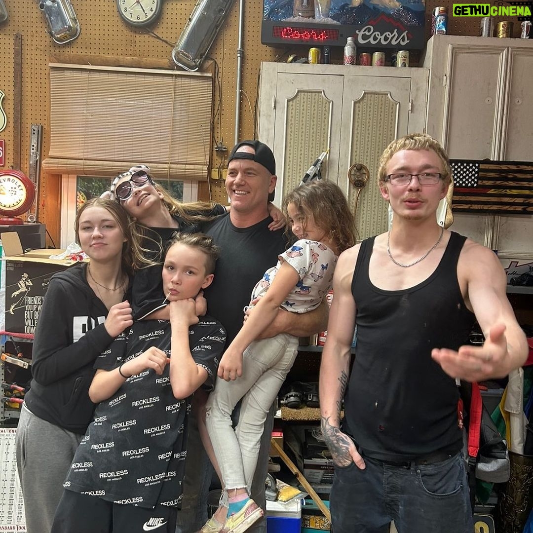 Sean Carrigan Instagram - My sister’s tribe.