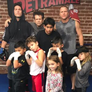 Sean Carrigan Instagram - The Saturday morning crew at @petramaleboxing 👊🥊