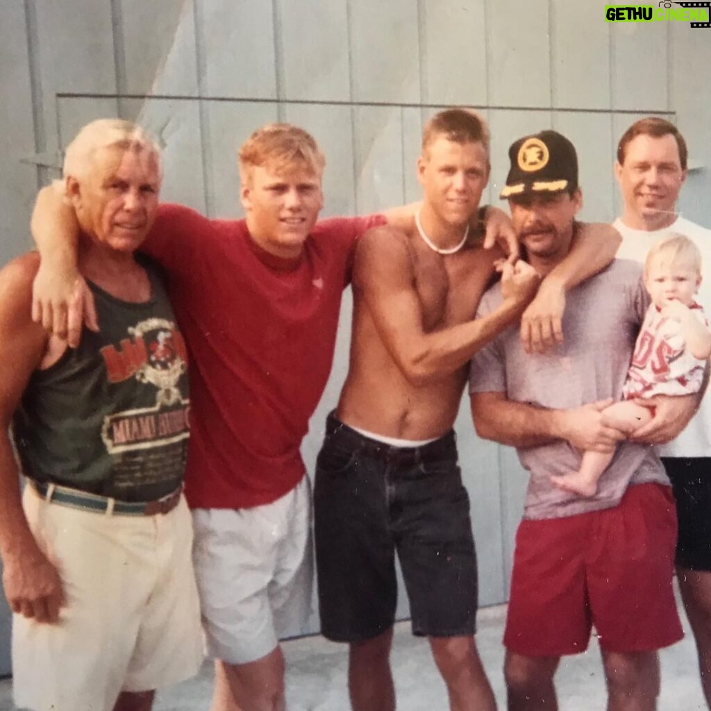Sean Carrigan Instagram - Dad w 4 of his 5 sons. -Summer vacation 1994. ☘️ Nags Head - Outer Banks (NC)