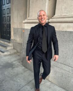 Sean Carrigan Instagram - Back in Black ☘️ #YR50 Vibiana
