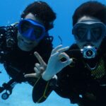 Sebastián Rulli Instagram – Esto es un sueño hecho realidad!! Santi ya se certifico Open Water Diver. A penas a sus 13 años recién cumplidos podemos compartir esta pasión en común, “El Buceo”. 
Me llena de orgullo y felicidad verlo crecer y madurar. Realizar esta actividad conlleva mucha preparación, respeto y concentración. No es cosa fácil. 
Eres un crack @santiagorulligalliano . Soy tu FAN #1!!! Esto es solo el comienzo!! Vamos por Mas … Campeón!! Te amo Hijo!!
Gracias Anita @scubaplaya por brindarle toda la seguridad y confianza para que hiciera este primer curso PADI. 
#scubadiving #buceo #fatherandson #love #aventura #paphijo #vacation Playa del Carmen, Quintana Roo