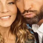 Sebastián Rulli Instagram - Gracias 2023!!! Bienvenido 2024… vamos por muchos momentos inolvidables e increíble. Y a ti…Te deseo en este año, mucha paz, salud, amor y prosperidad!! #felizañonuevo #bye2023 #felíz2024