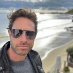 Sebastián Rulli Instagram - 100 pasos equivocados en el camino correcto son mejores que 1000 pasos correctos en el camino equivocado. Enfócate y no pares!! Si se puede!! Animooooo #sisepuede #lifestyle #disciplina #nopares #focus #motivation