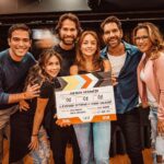 Sebastián Rulli Instagram - Estamos muy felices de anunciarles que HOY arrancamos las grabaciones de #ElExtrañoRetornoDeDianaSalazarViX junto a un gran elenco 👏 Estamos seguros de que los vamos a sorprender con la nueva versión de esta emblemática historia 😌🙌 ¡Sigan a @vix y estén pendientes de todos los detalles de esta enorme producción! Aquí empezamos todo